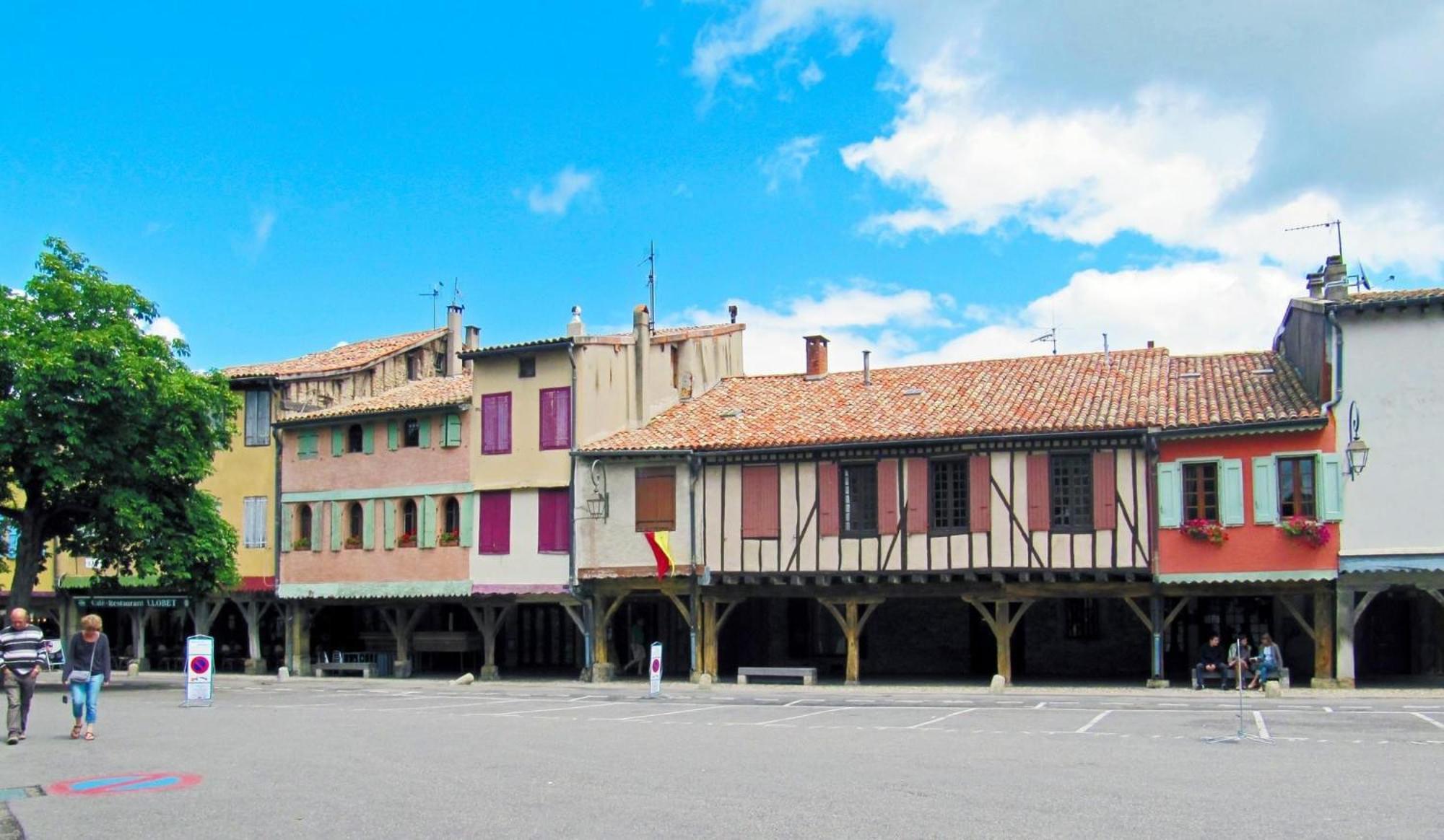 Hote Labyrinthe Sur La Place Chambres D, Hotes , Calme ,Netflix ミルポワ エクステリア 写真