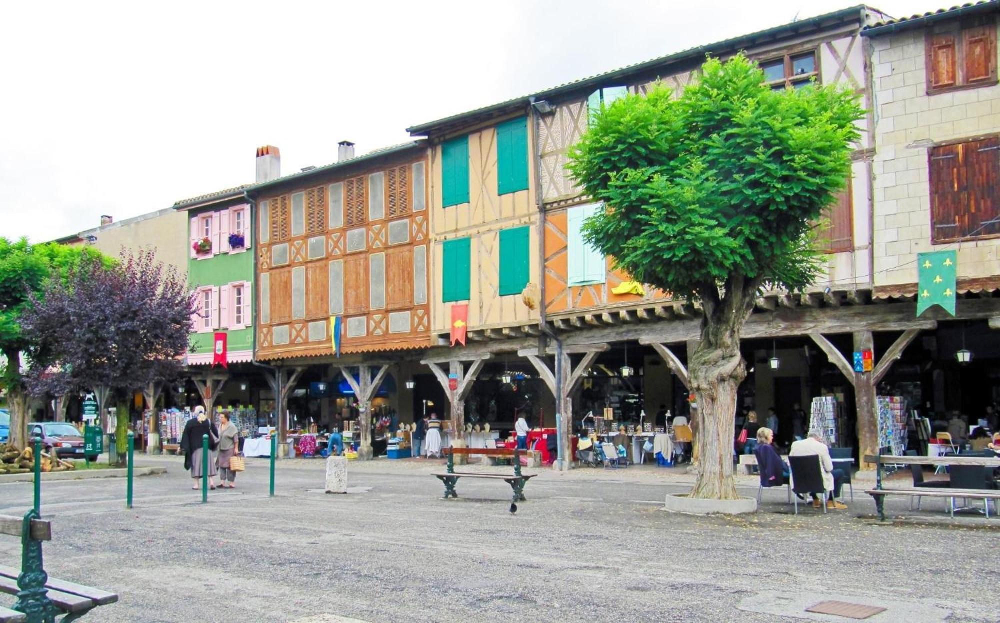 Hote Labyrinthe Sur La Place Chambres D, Hotes , Calme ,Netflix ミルポワ エクステリア 写真