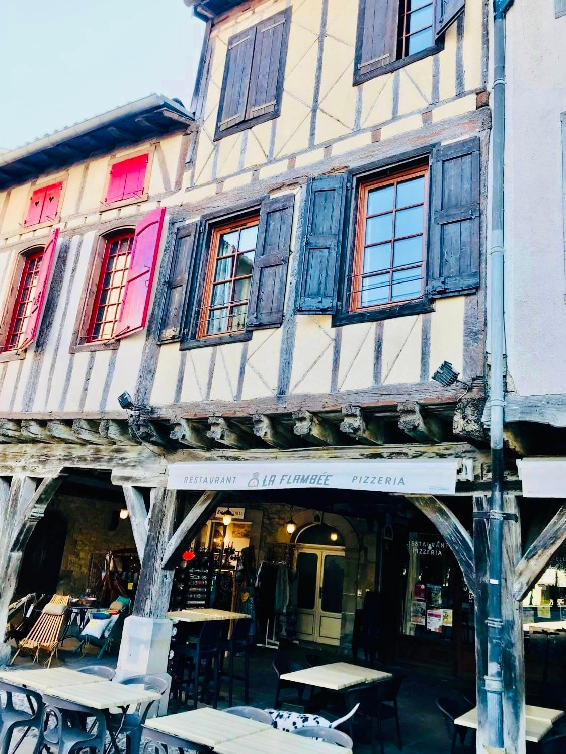 Hote Labyrinthe Sur La Place Chambres D, Hotes , Calme ,Netflix ミルポワ エクステリア 写真